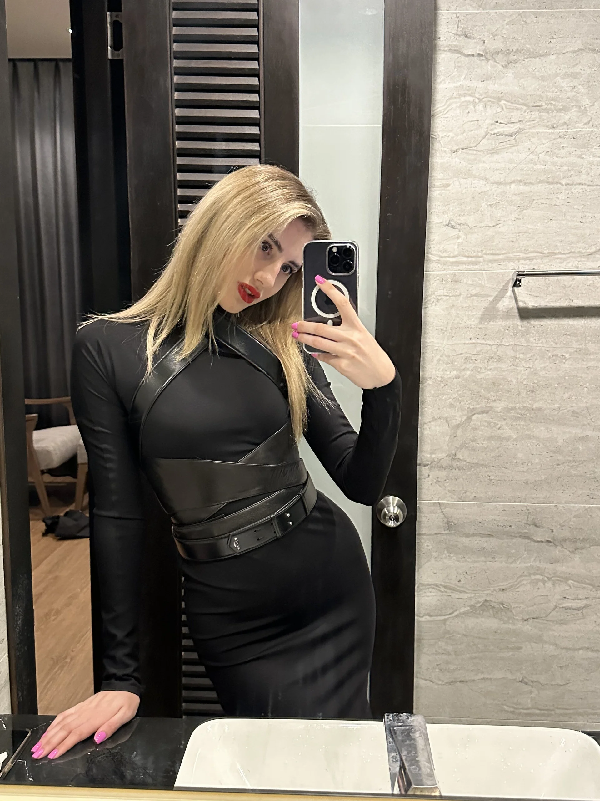 XXX Porn Photo of Nude Naughty-Kitty1 17