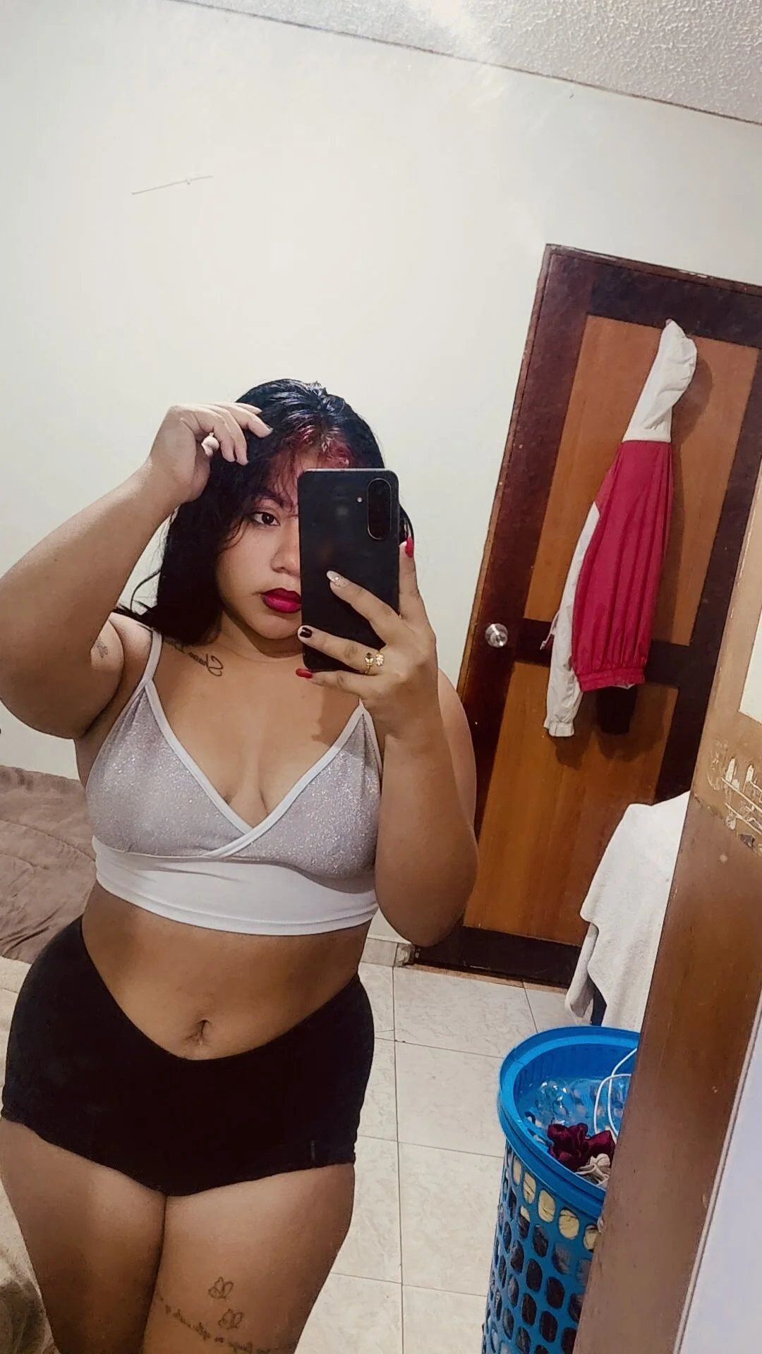XXX Porn Photo of Nude cleo_salazar_ 5