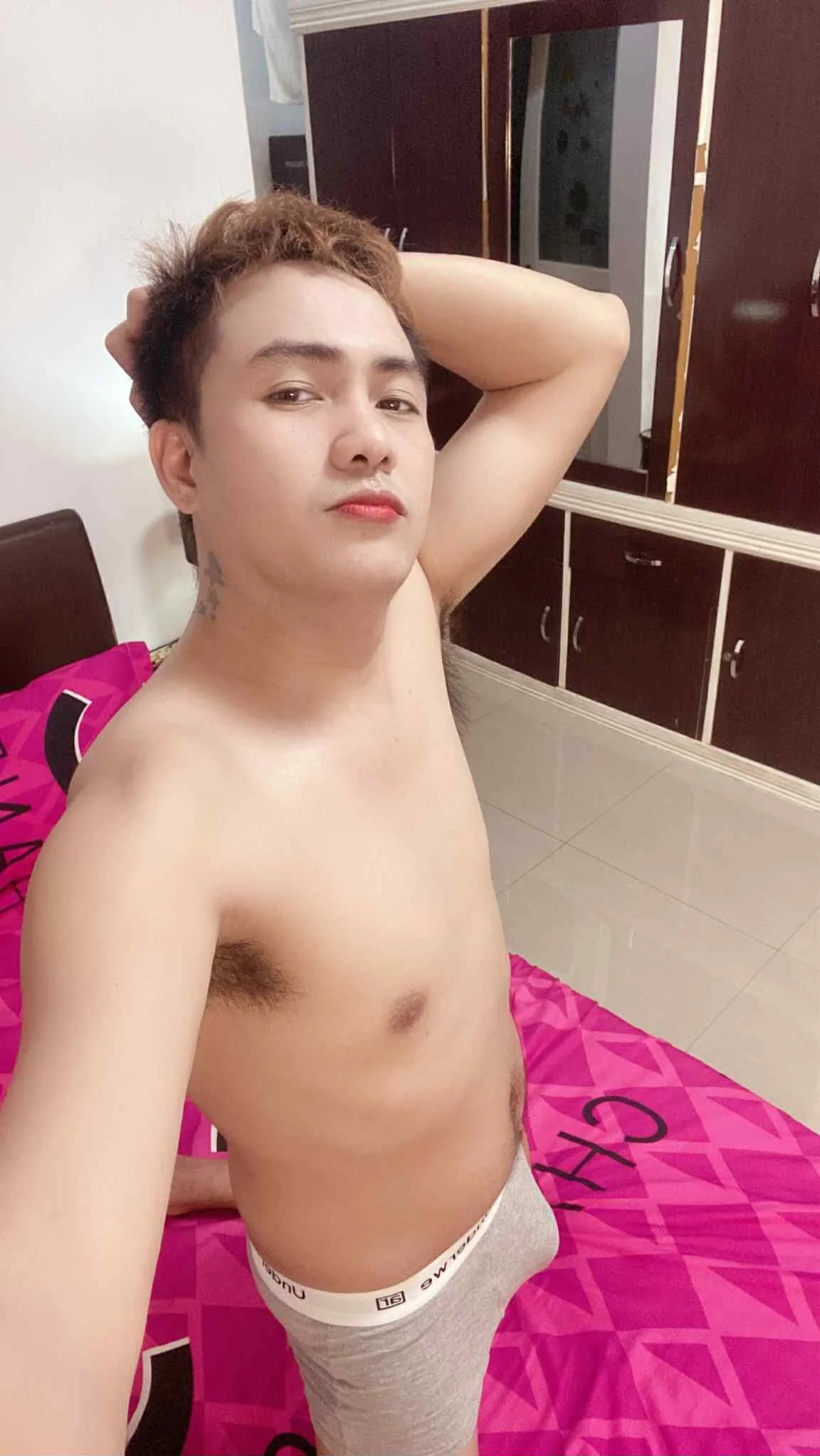 XXX Porn Photo of Nude asianhottyboy 6