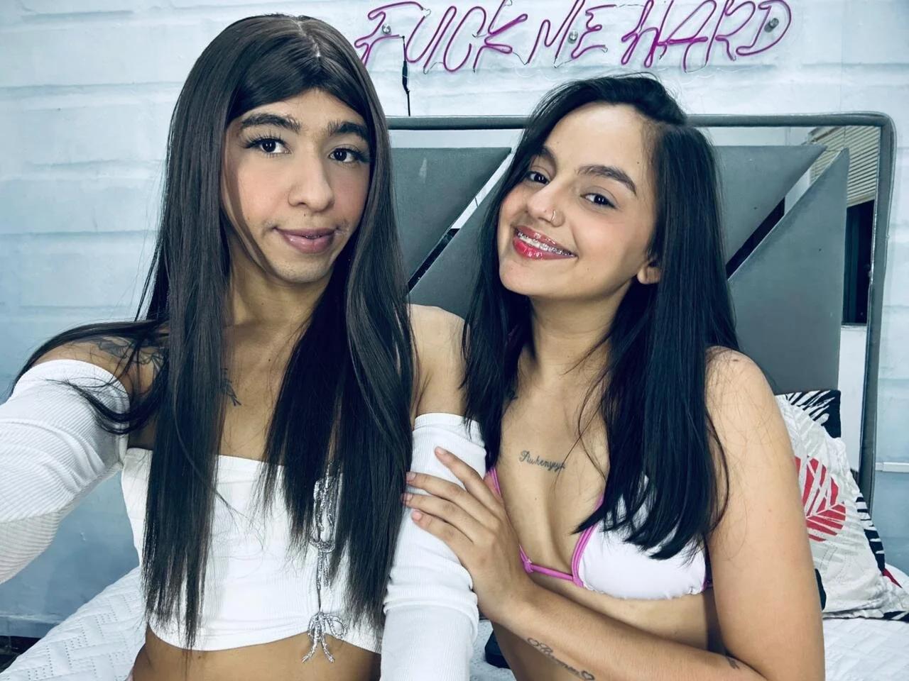 XXX Porn Photo of Nude Trioof-Queens 2