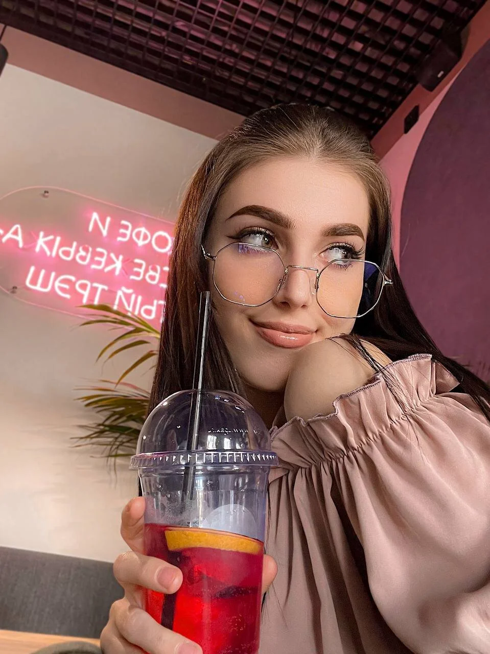 XXX Porn Photo of Nude Sonia_Jones 1