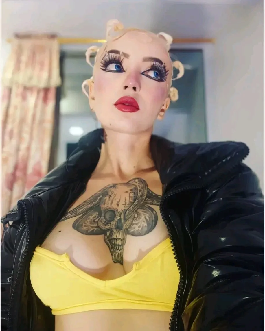 XXX Porn Photo of Nude barbara_anal_squirt_ 988