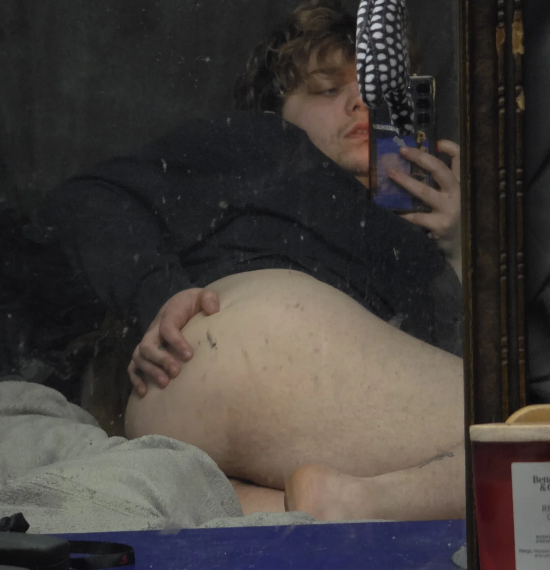XXX Porn Photo of Nude BashfulEmby 1