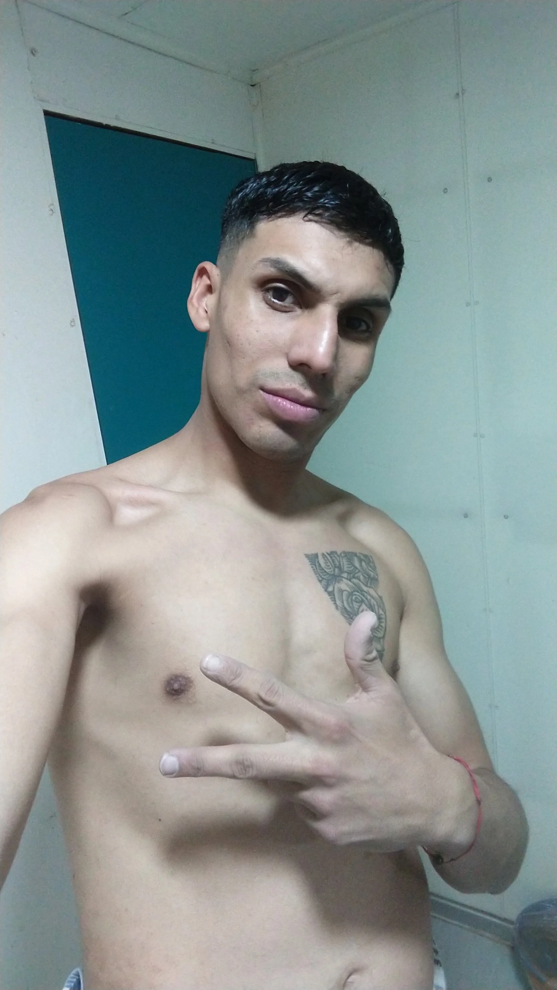 XXX Porn Photo of Nude _morenazo_ 3