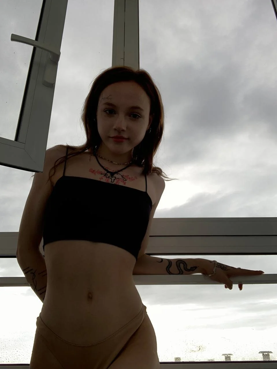 XXX Porn Photo of Nude Lusy_PickMe 30