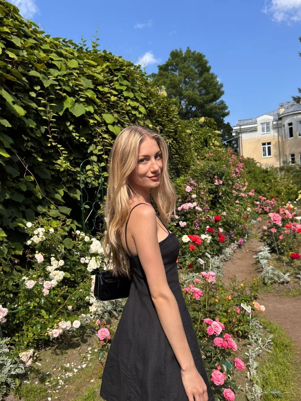XXX Porn Photo of Nude GabriellaOlsen 20
