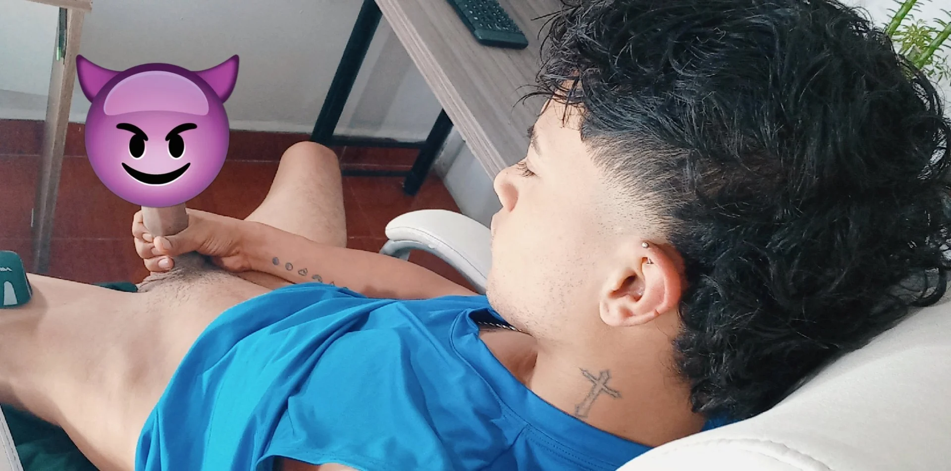 XXX Porn Photo of Nude Edward_Milleer 7