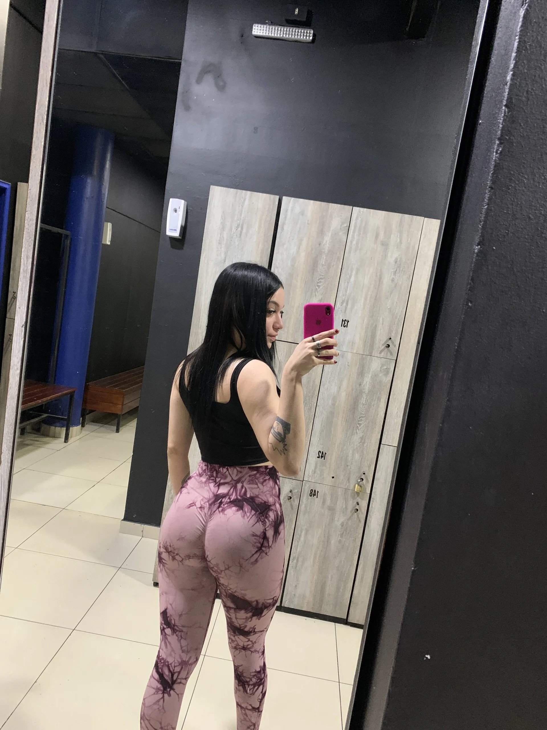 XXX Porn Photo of Nude tetasgrandes_ 1