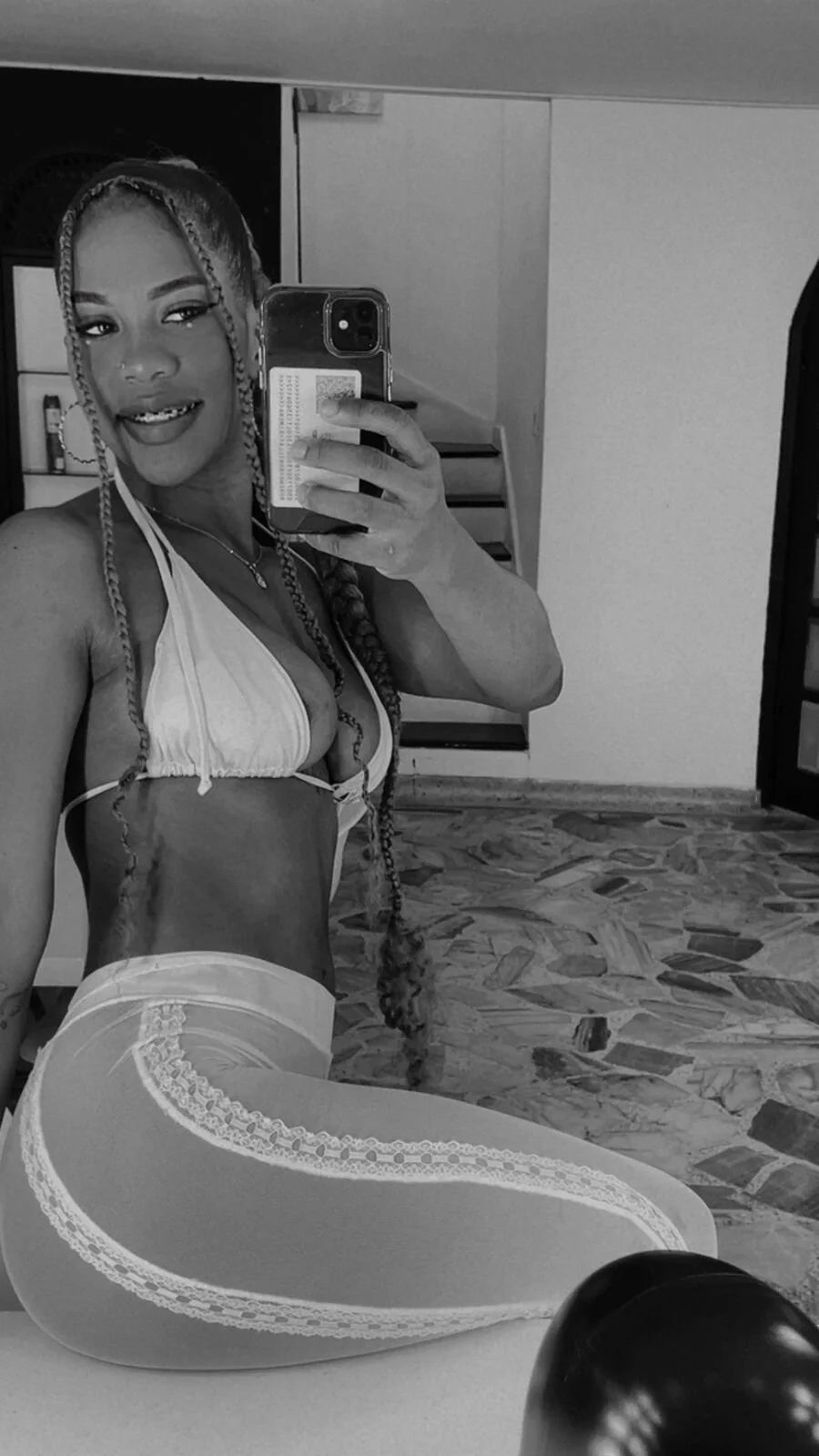 XXX Porn Photo of Nude LucianaM_13 12