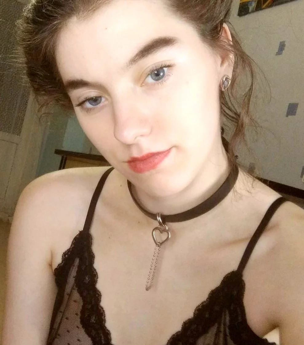 XXX Porn Photo of Nude CranberryHot 5