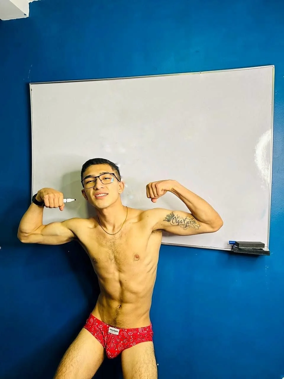 XXX Porn Photo of Nude AlexanderSavage 16