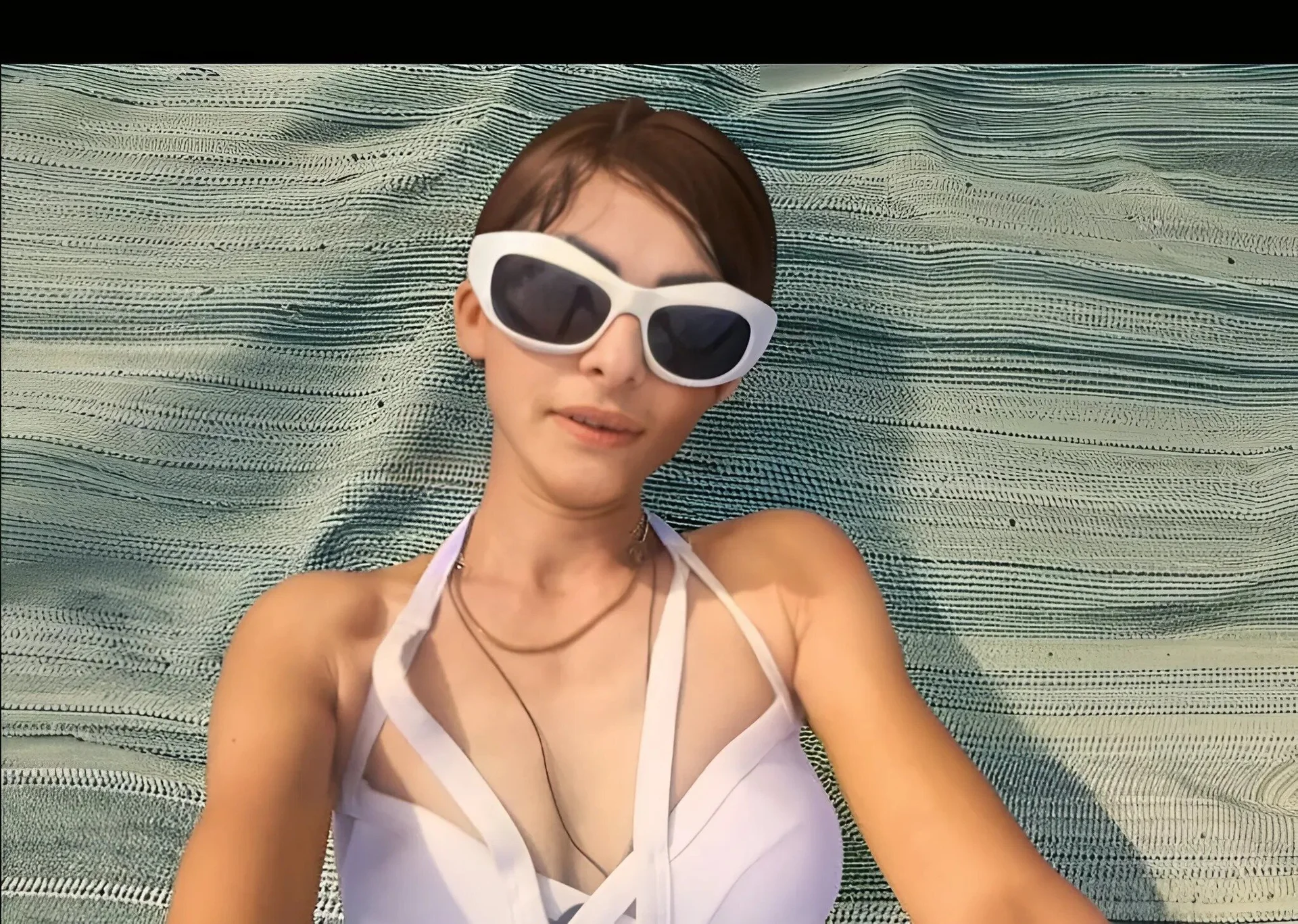 XXX Porn Photo of Nude ChantalXOrchid 16