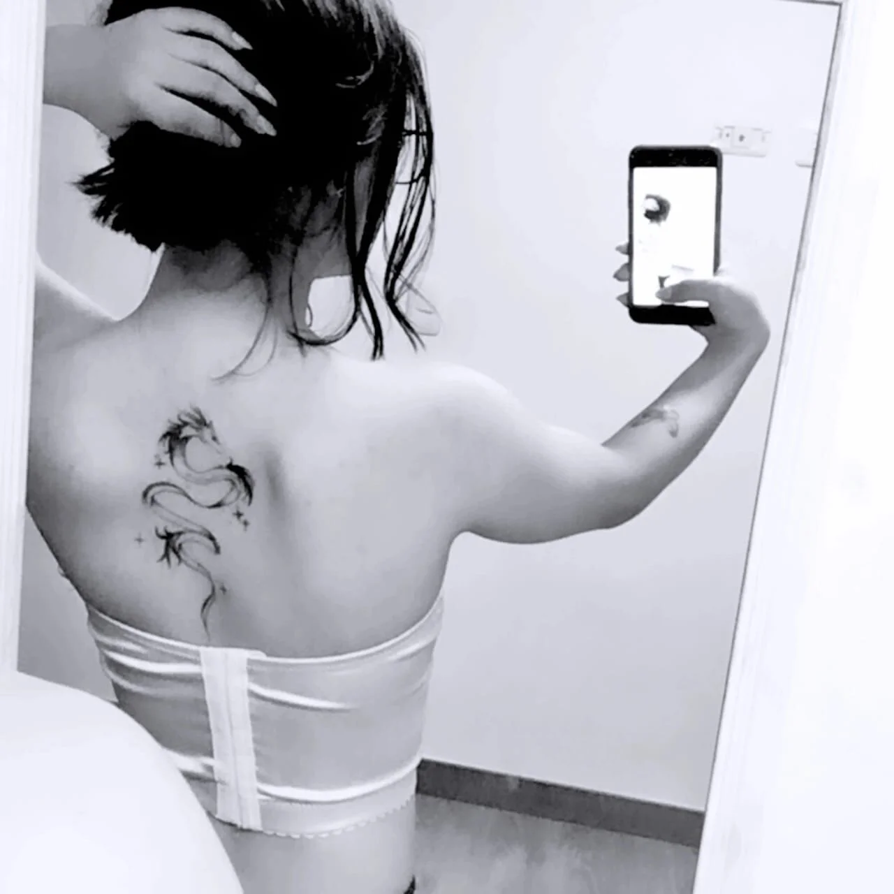XXX Porn Photo of Nude Skay_wish 4