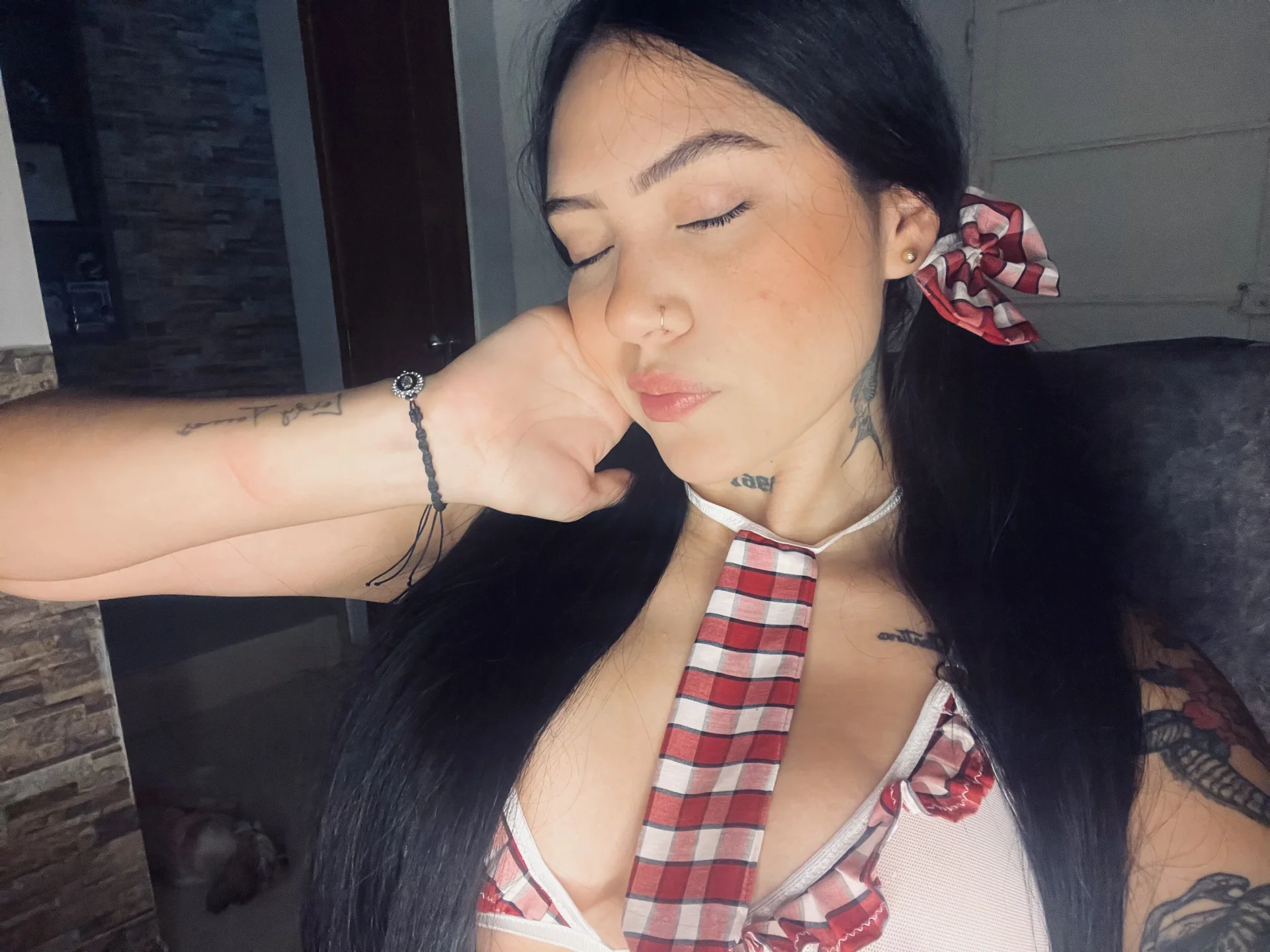 XXX Porn Photo of Nude liahouses 19
