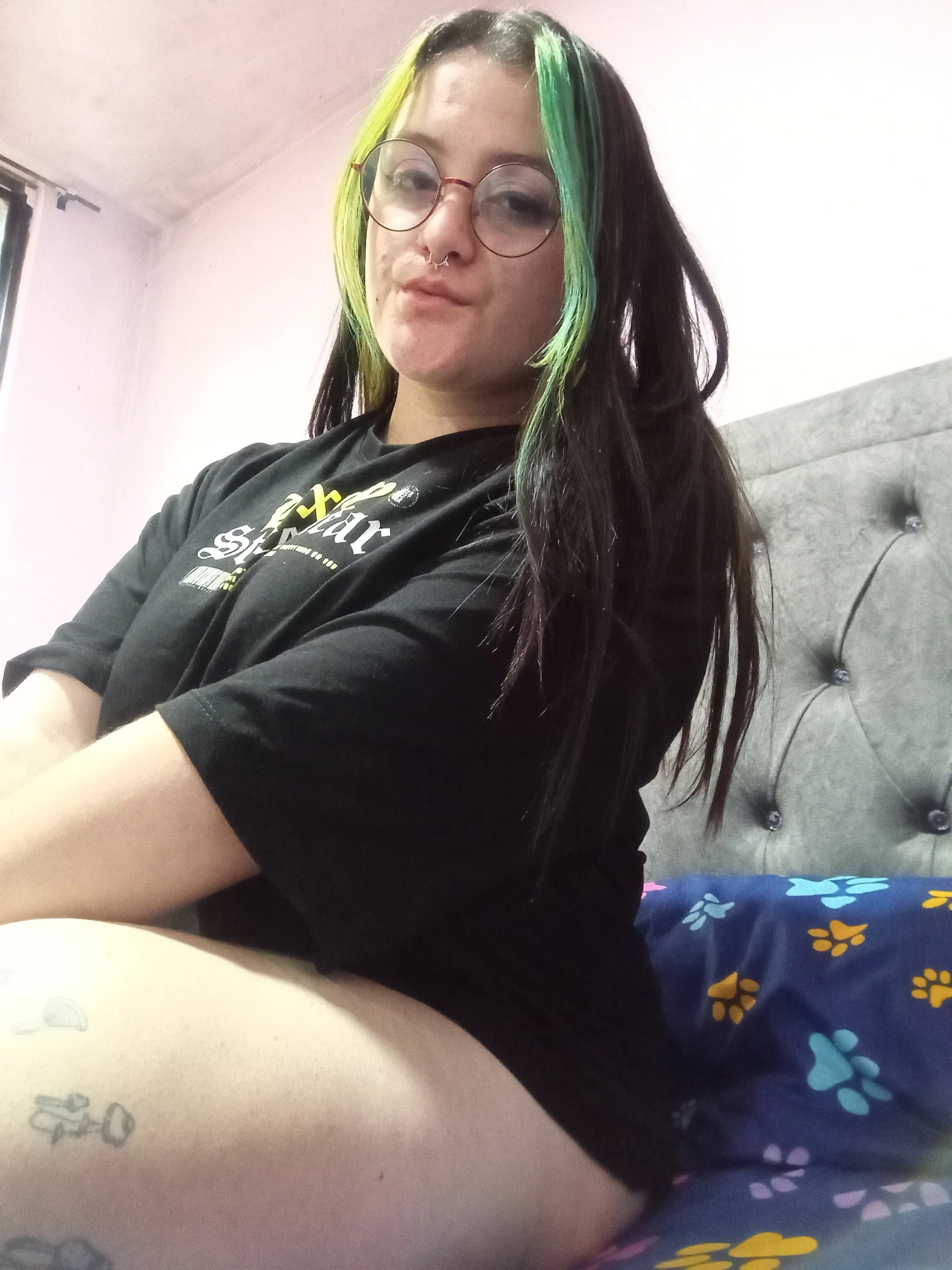 XXX Porn Photo of Nude smokeangel 2