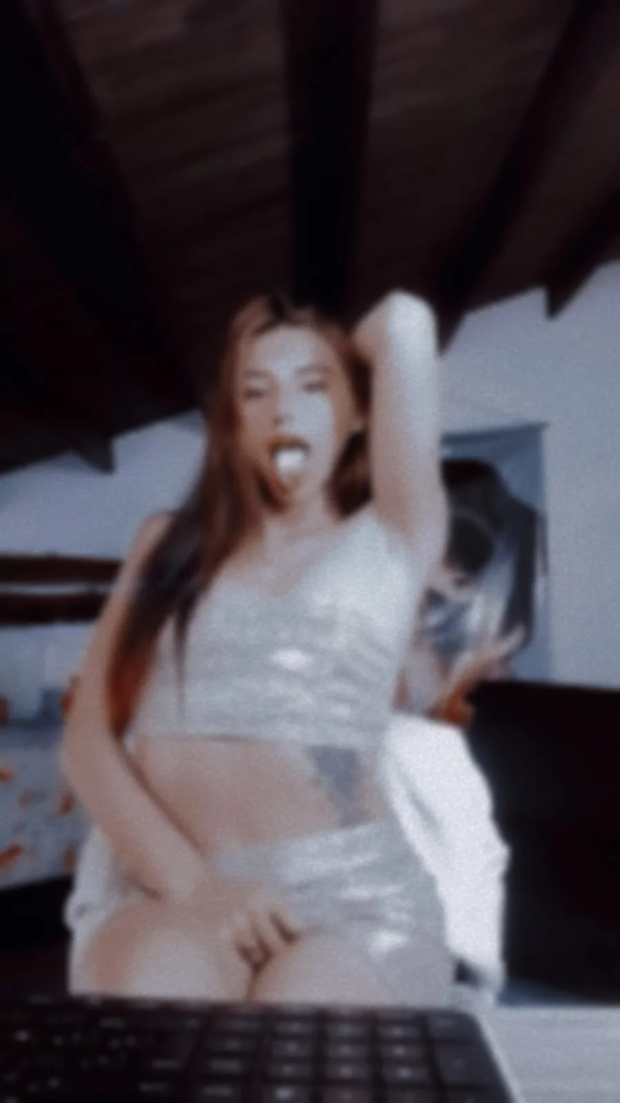 LuluKiss_