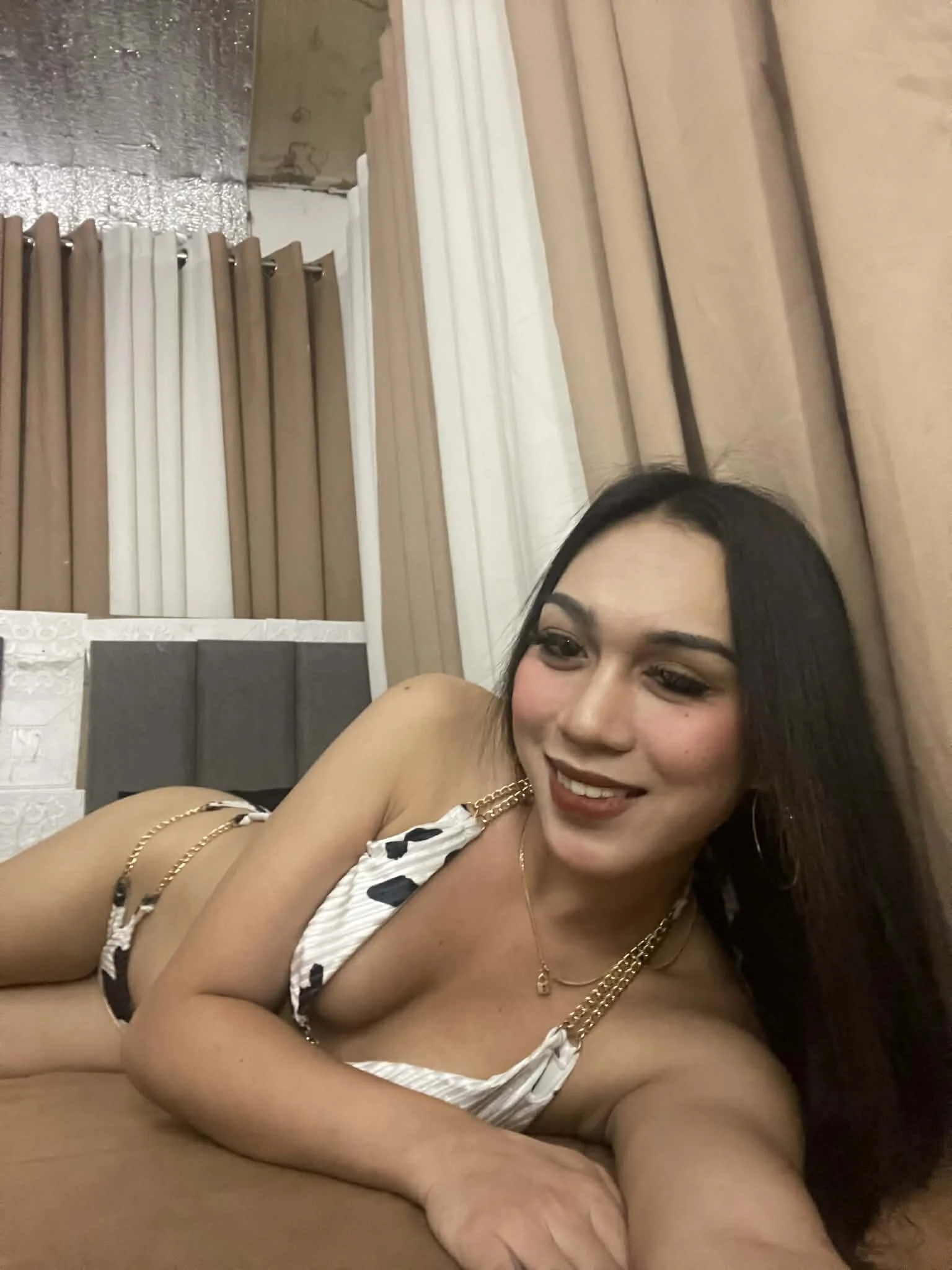 XXX Porn Photo of Nude FyangFoxx 7