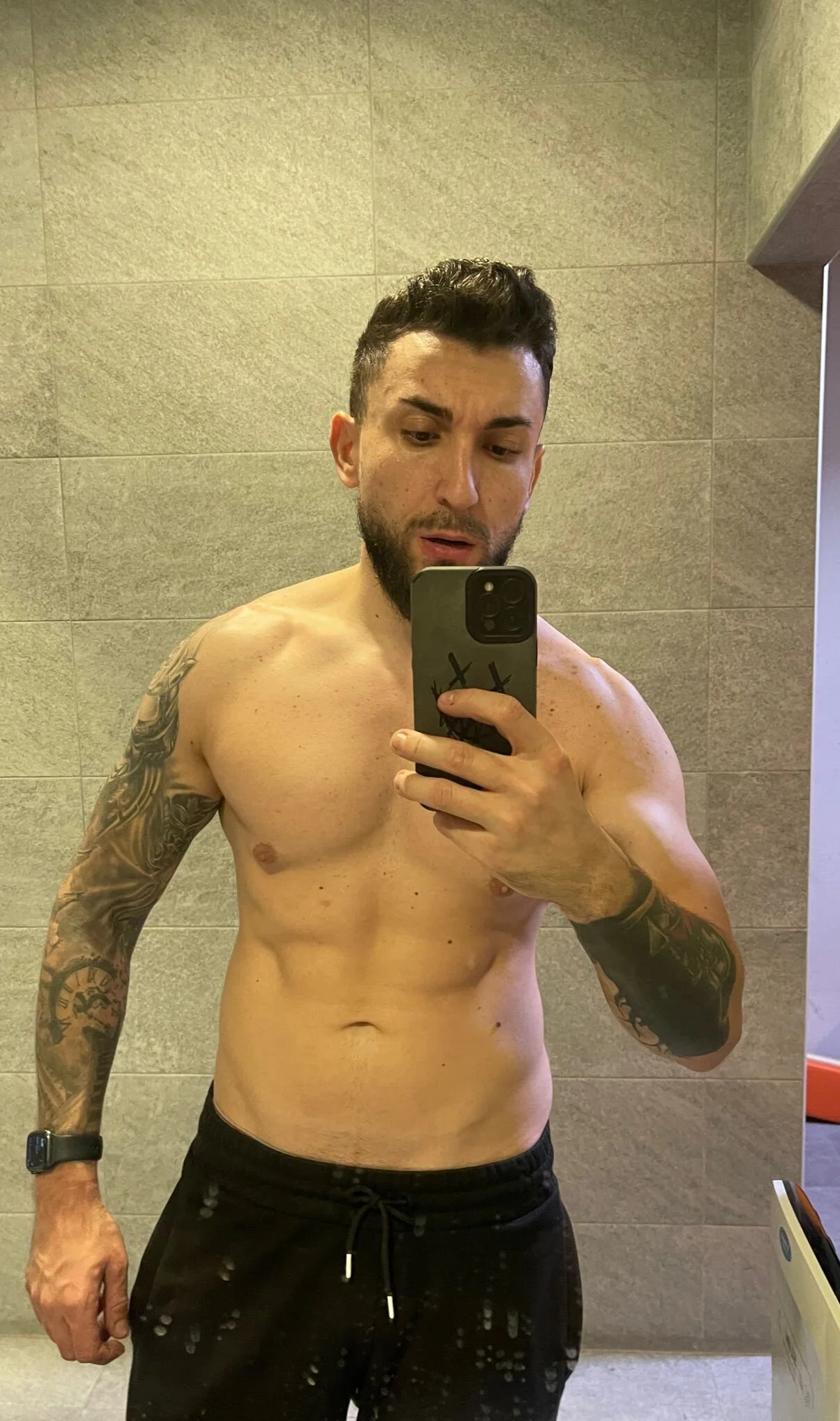 XXX Porn Photo of Nude MightyAaron66 3