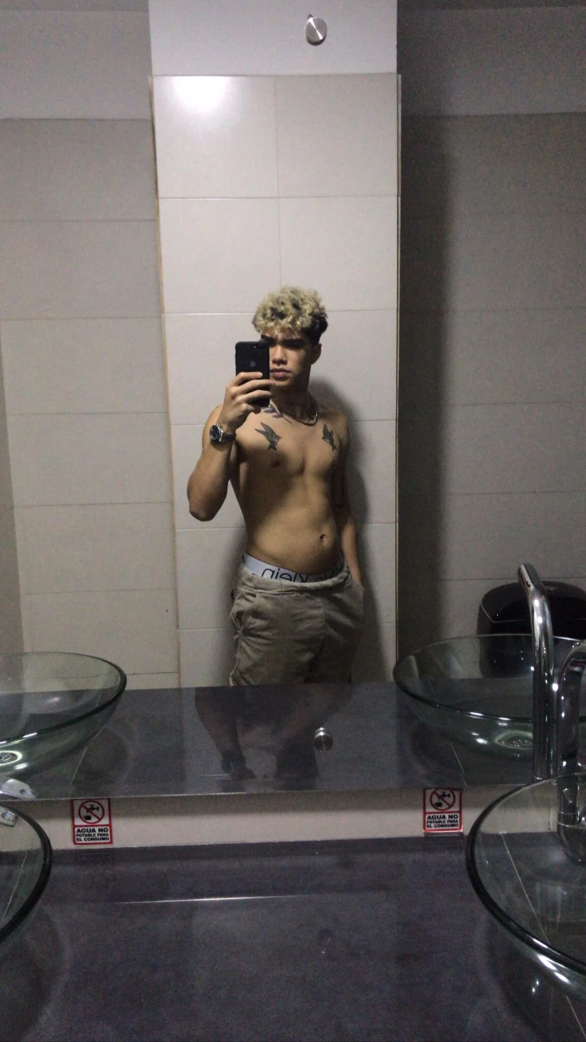 XXX Porn Photo of Nude BDSM_Vantablack_ 3