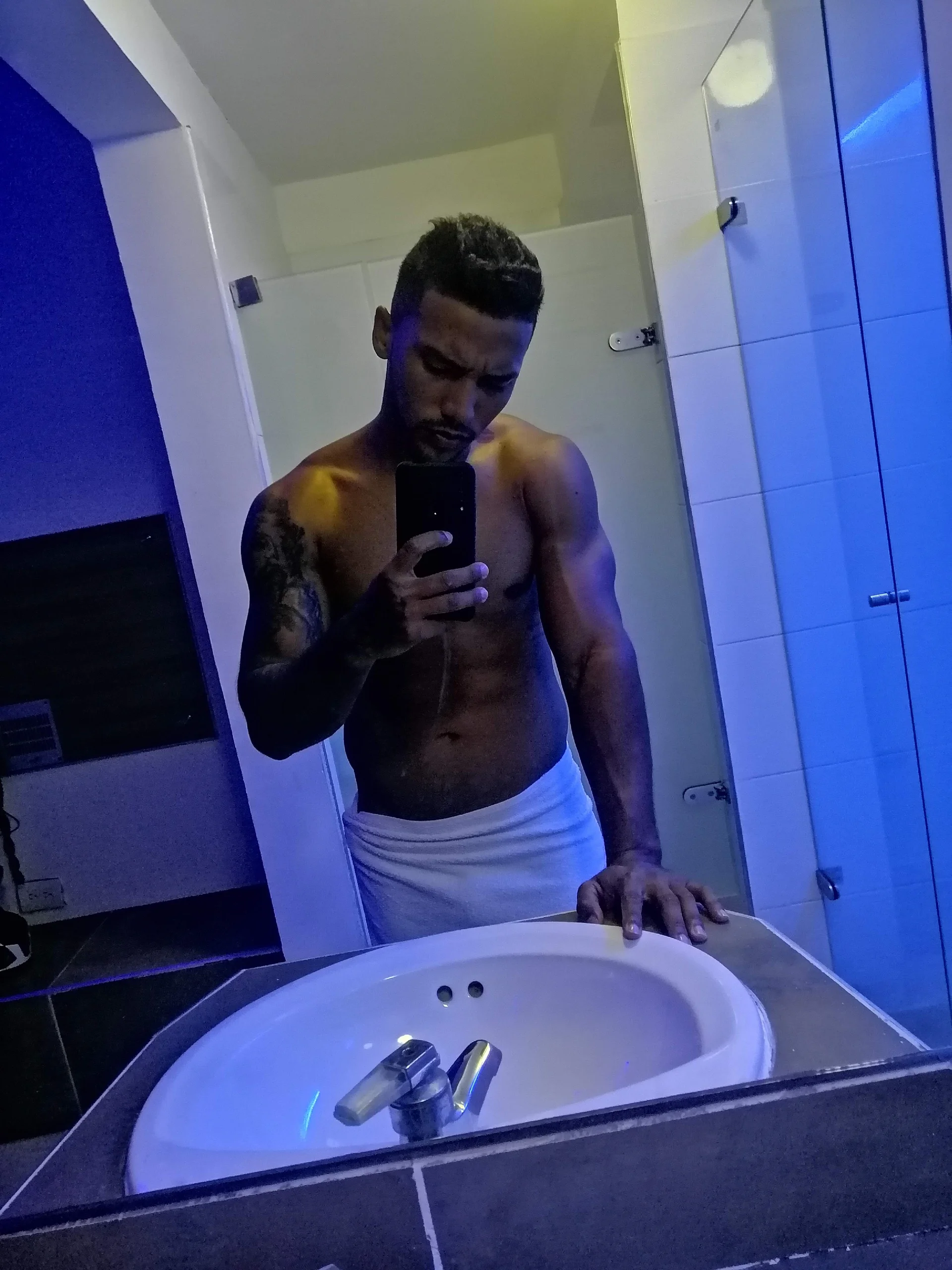 XXX Porn Photo of Nude BlackWolfOficial 9