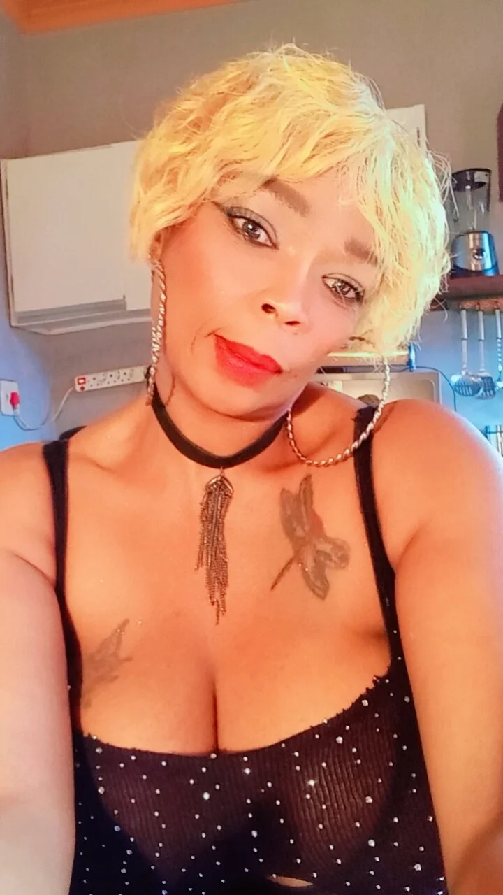 XXX Porn Photo of Nude Gucci_Bx 54