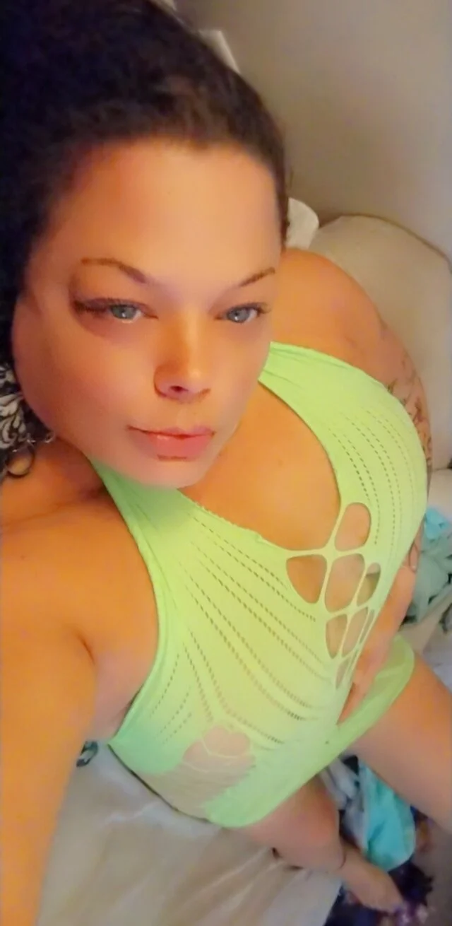 XXX Porn Photo of Nude JohnellMarkell 38