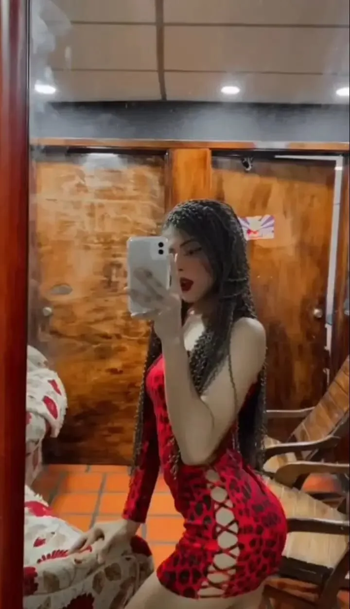 XXX Porn Photo of Nude CuteMiaaa 2