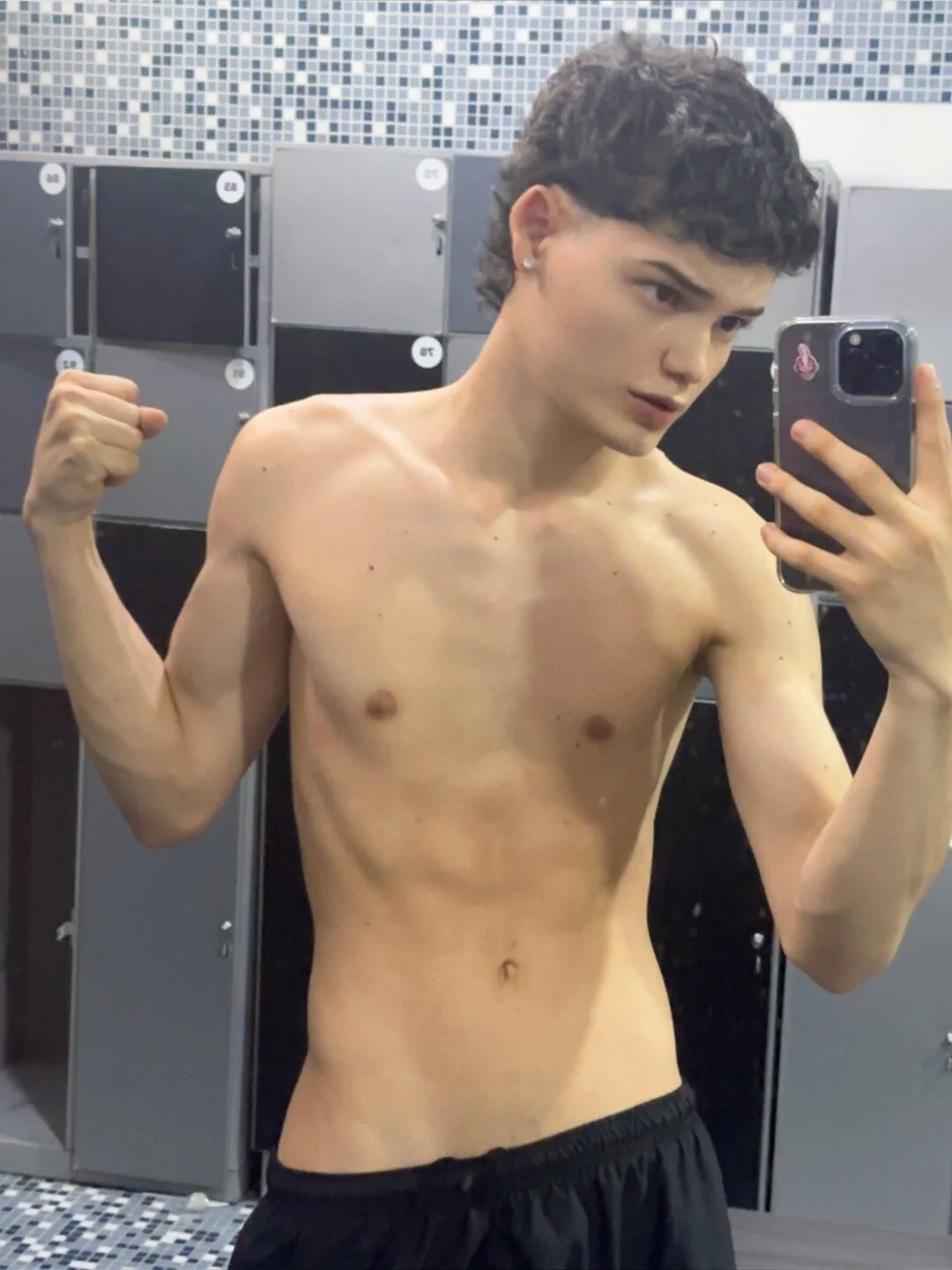 XXX Porn Photo of Nude Max_cortes1 19