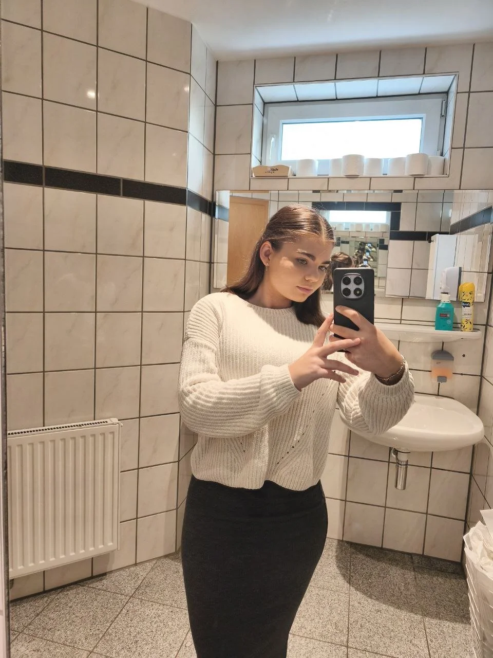 XXX Porn Photo of Nude Mona_Slearys 7