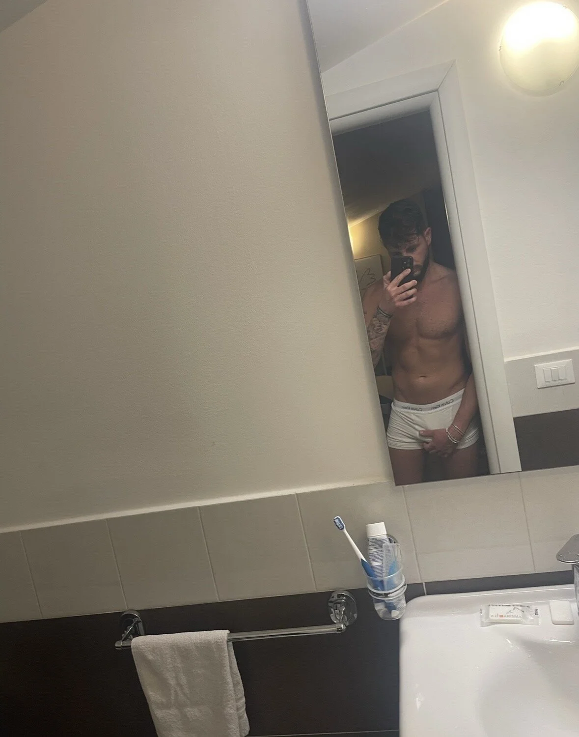 XXX Porn Photo of Nude freetom31 4