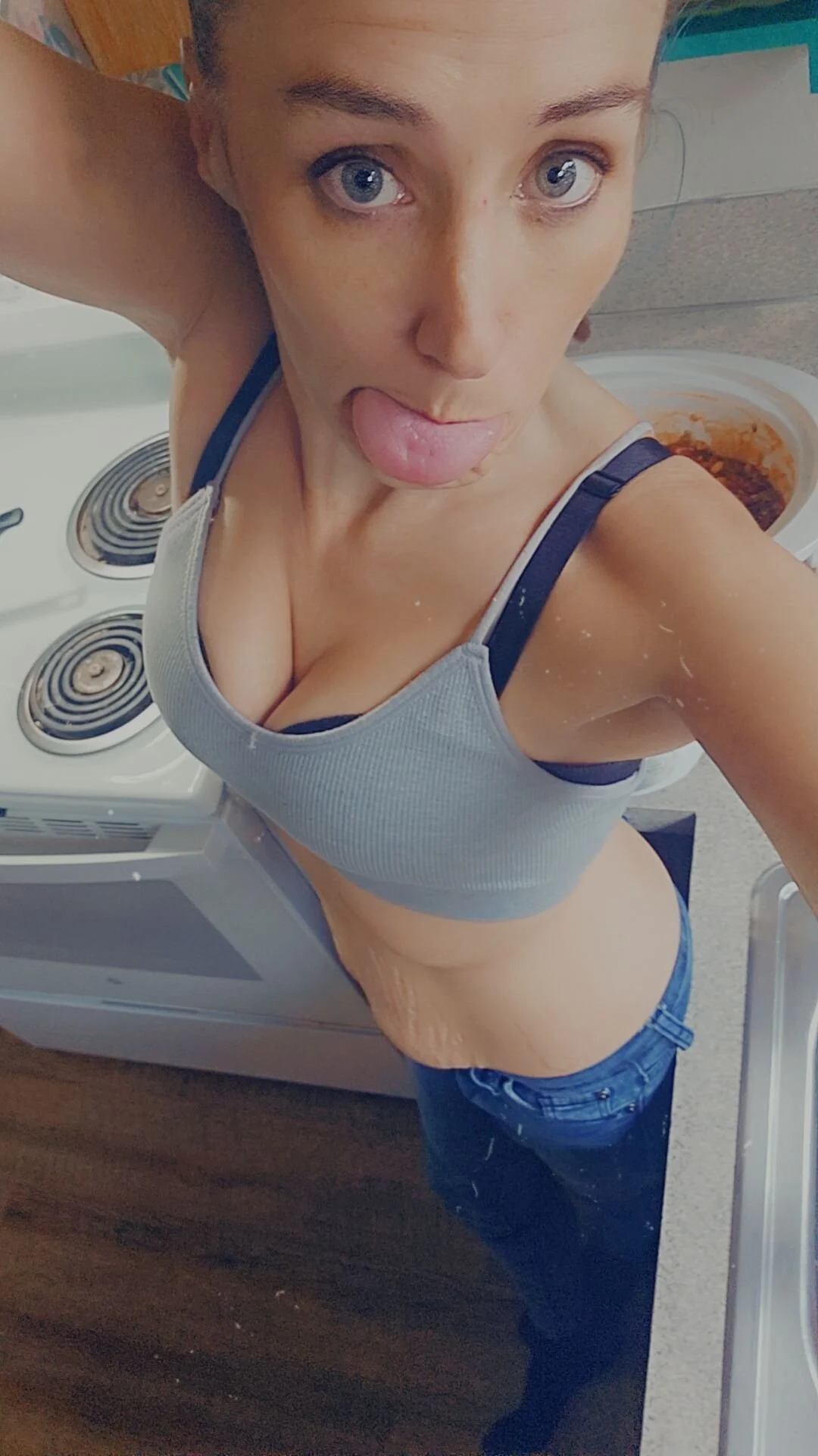 XXX Porn Photo of Nude Bratty_goodgurl6969 16