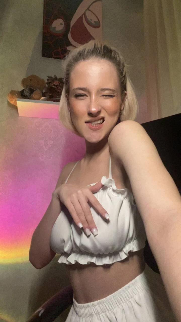 XXX Porn Photo of Nude KelsieKrieser 9
