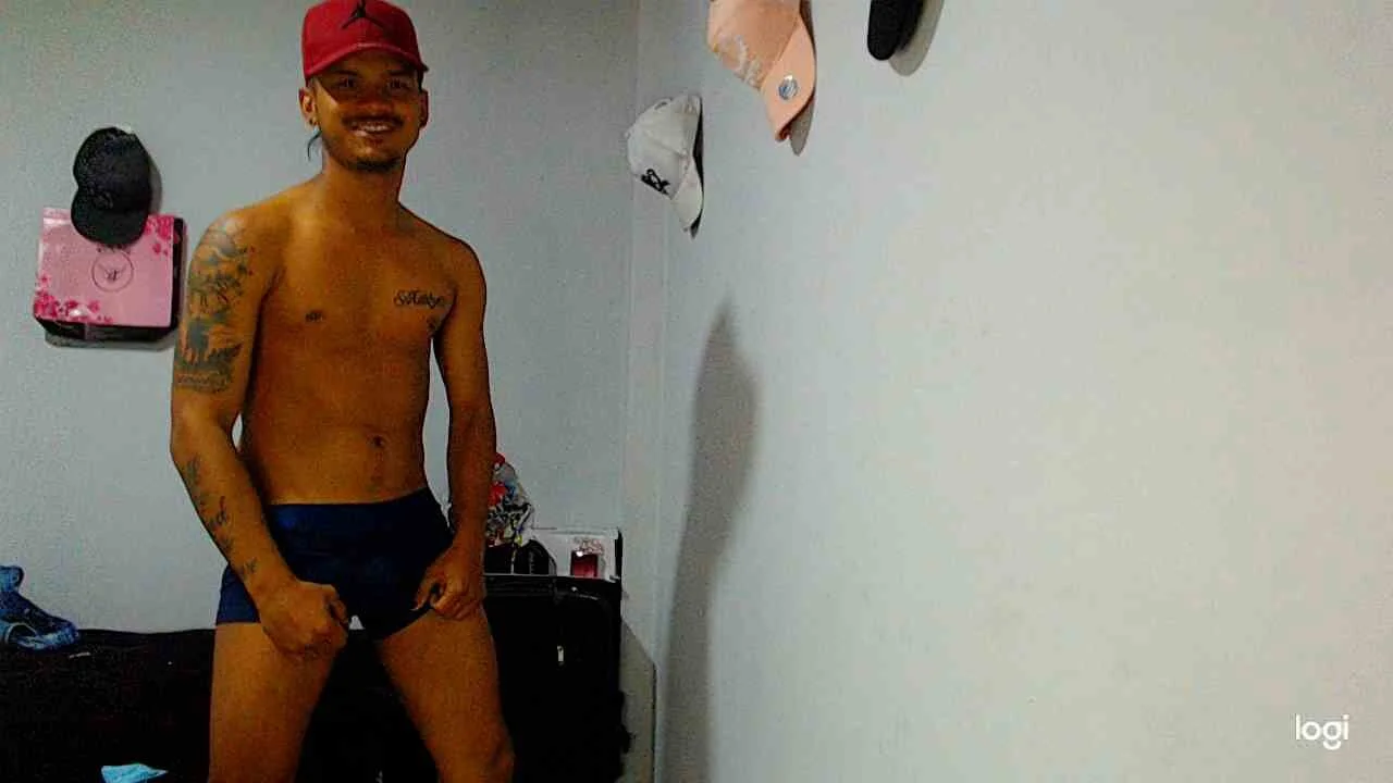 XXX Porn Photo of Nude davidcutterr 1