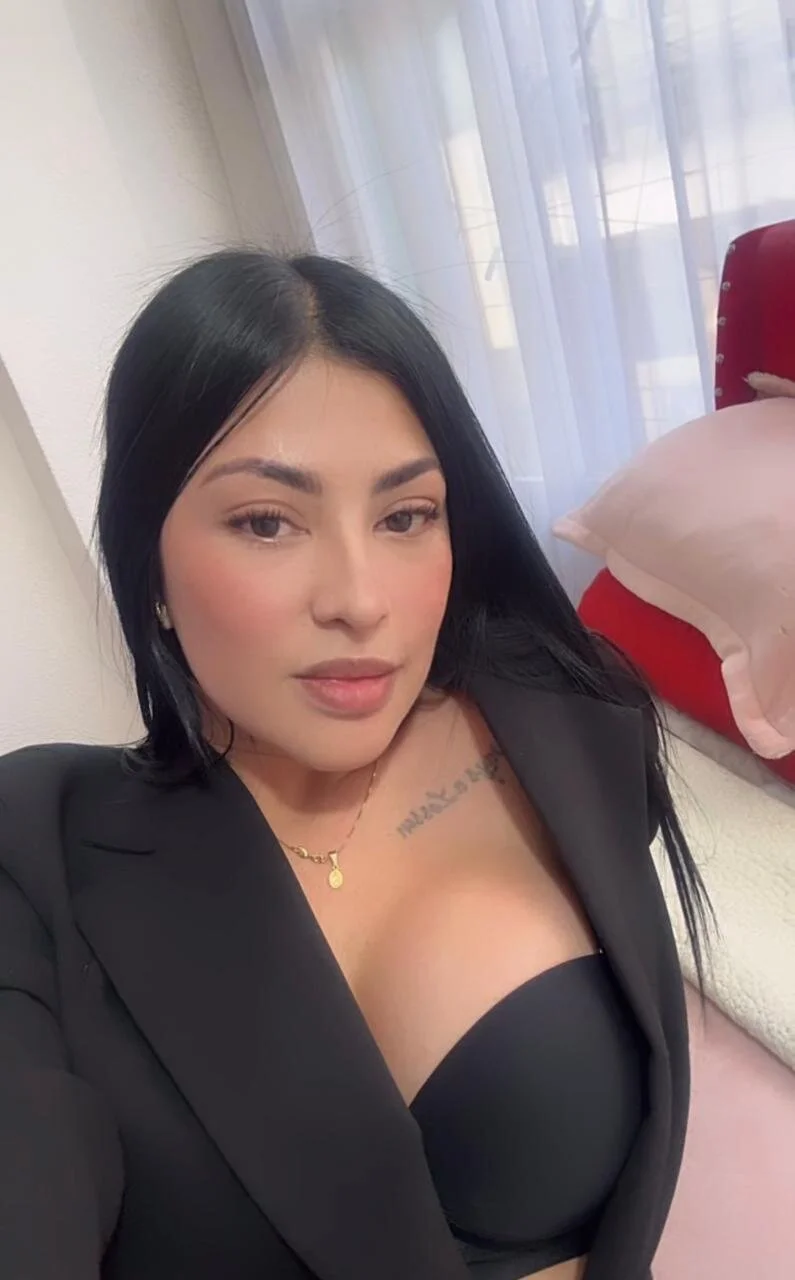 XXX Porn Photo of Nude Mia_Paradis 6