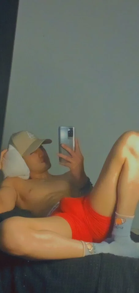 XXX Porn Photo of Nude Giomar_Reyes 4