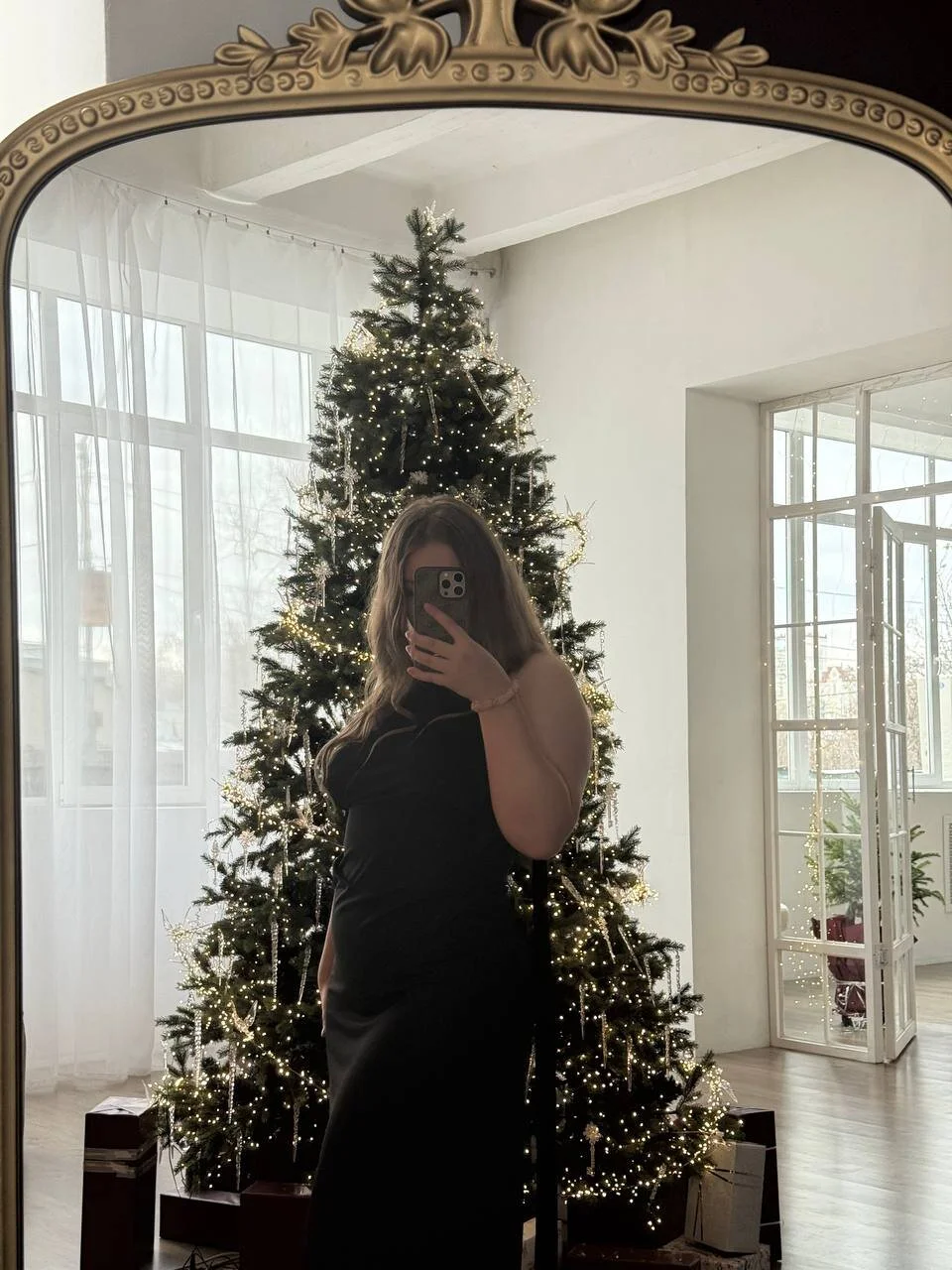 XXX Porn Photo of Nude YoungLadyBambi 1