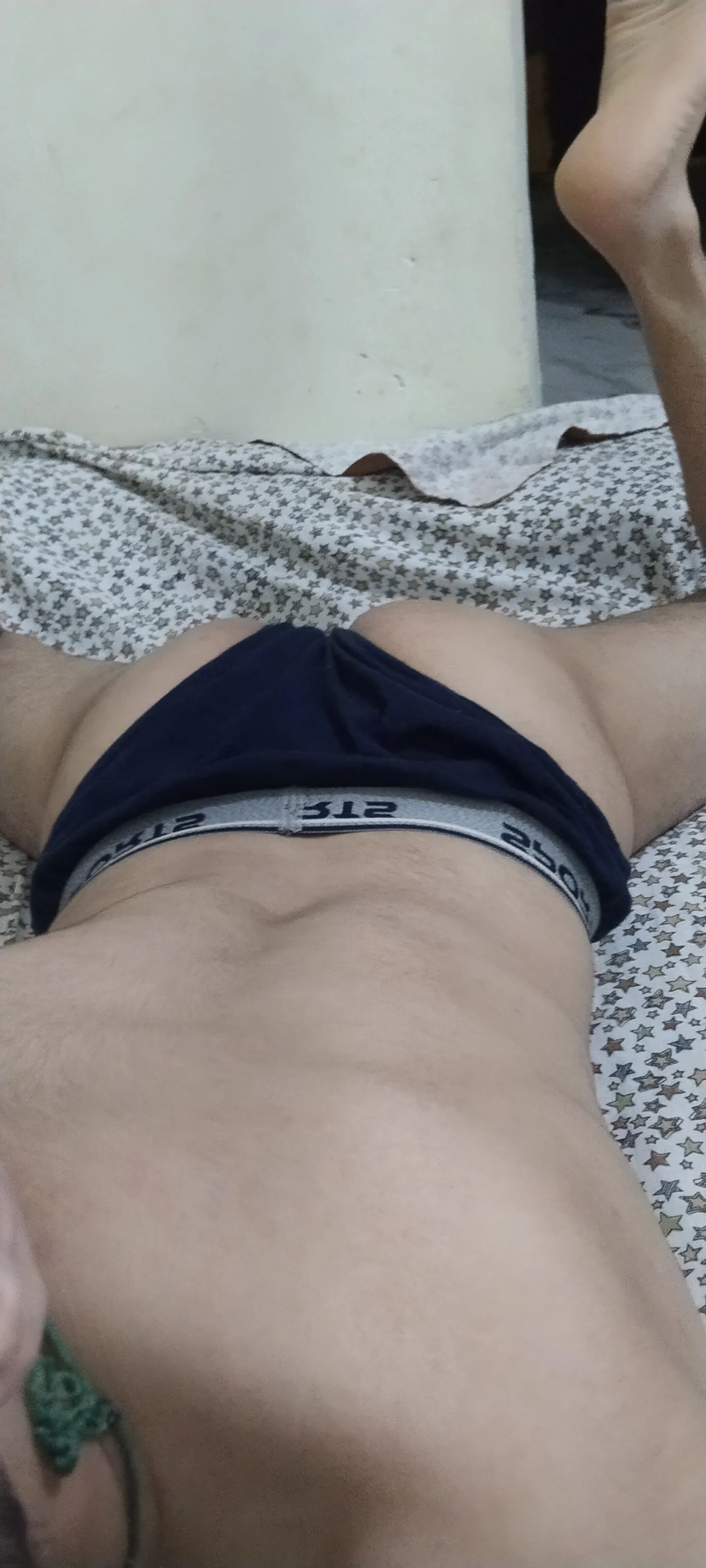 XXX Porn Photo of Nude hyd_bottom_siss 1