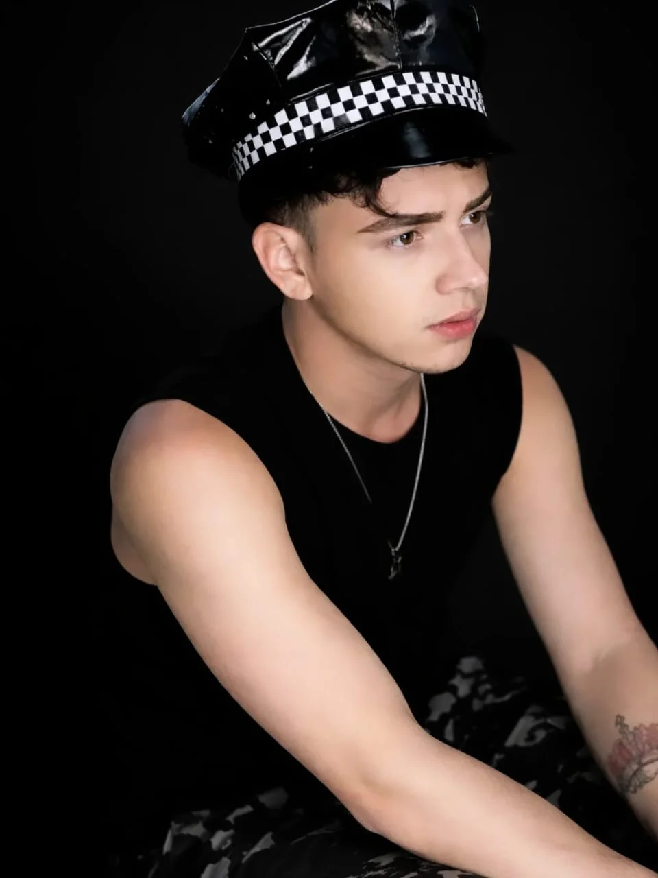 XXX Porn Photo of Nude Mathias_twinkk 14