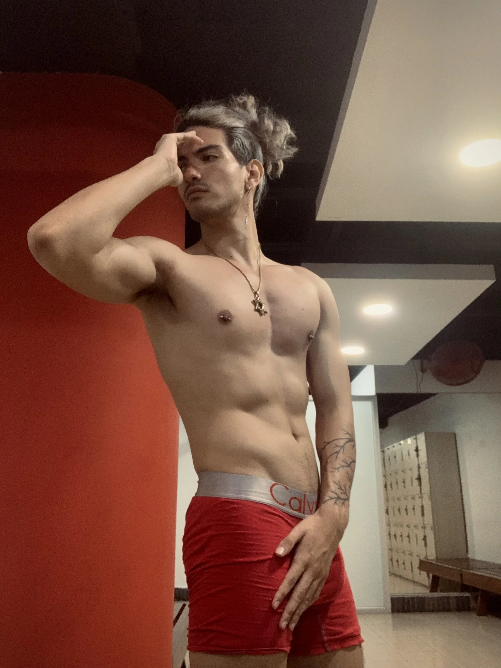 XXX Porn Photo of Nude bbbeachboy 63