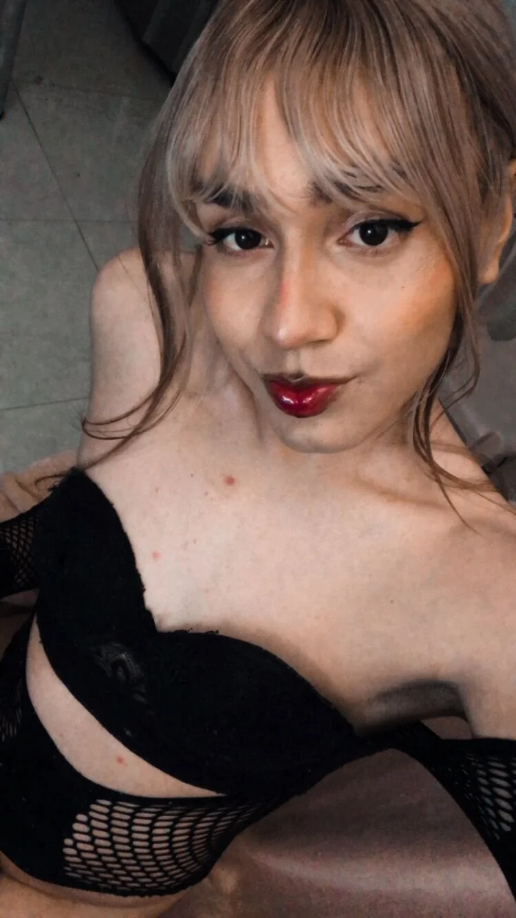 XXX Porn Photo of Nude Electra_Graves 7