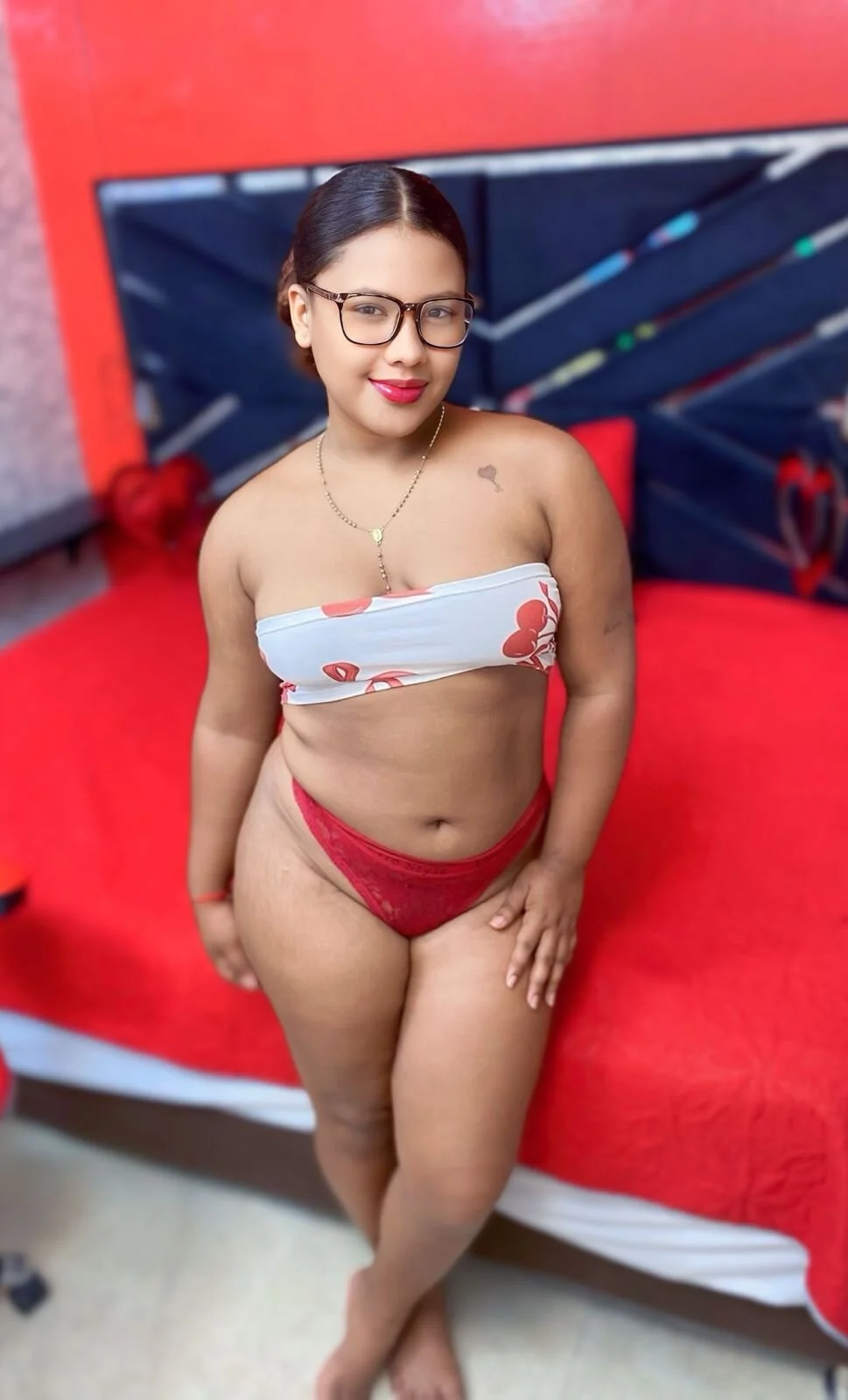 XXX Porn Photo of Nude ALYANNA_HOT_ 15