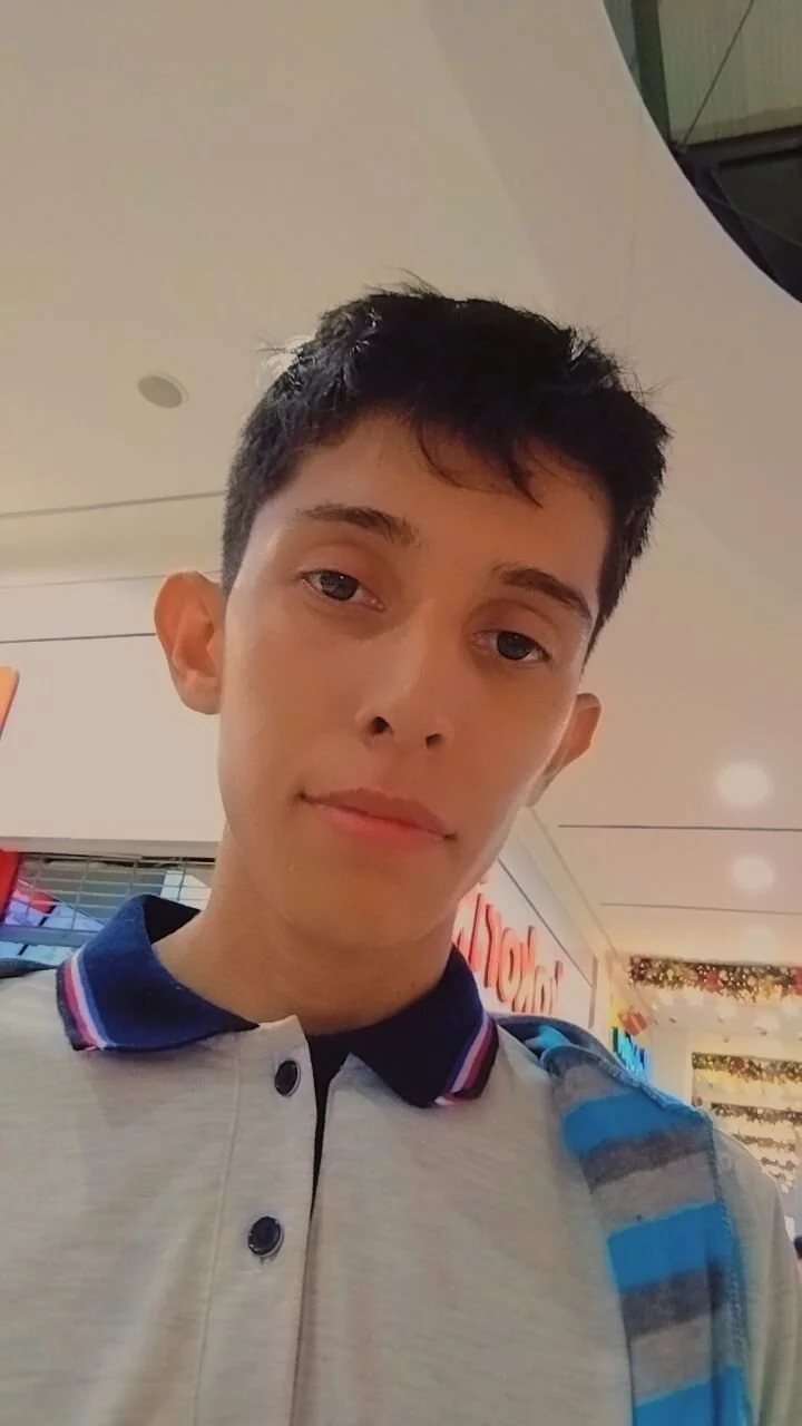 XXX Porn Photo of Nude gomitaboy1 19