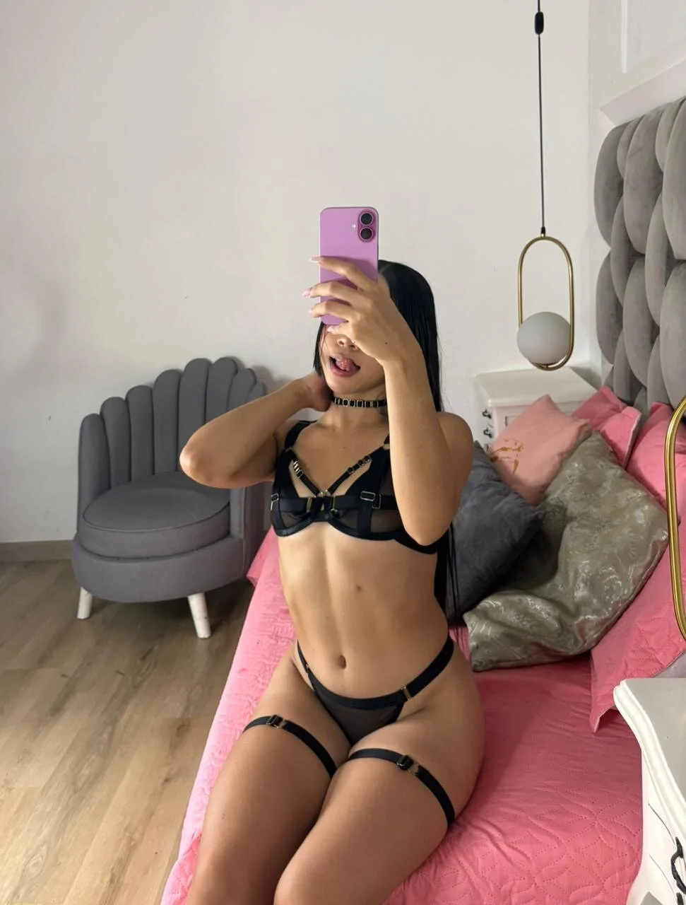 XXX Porn Photo of Nude amaia_6 15
