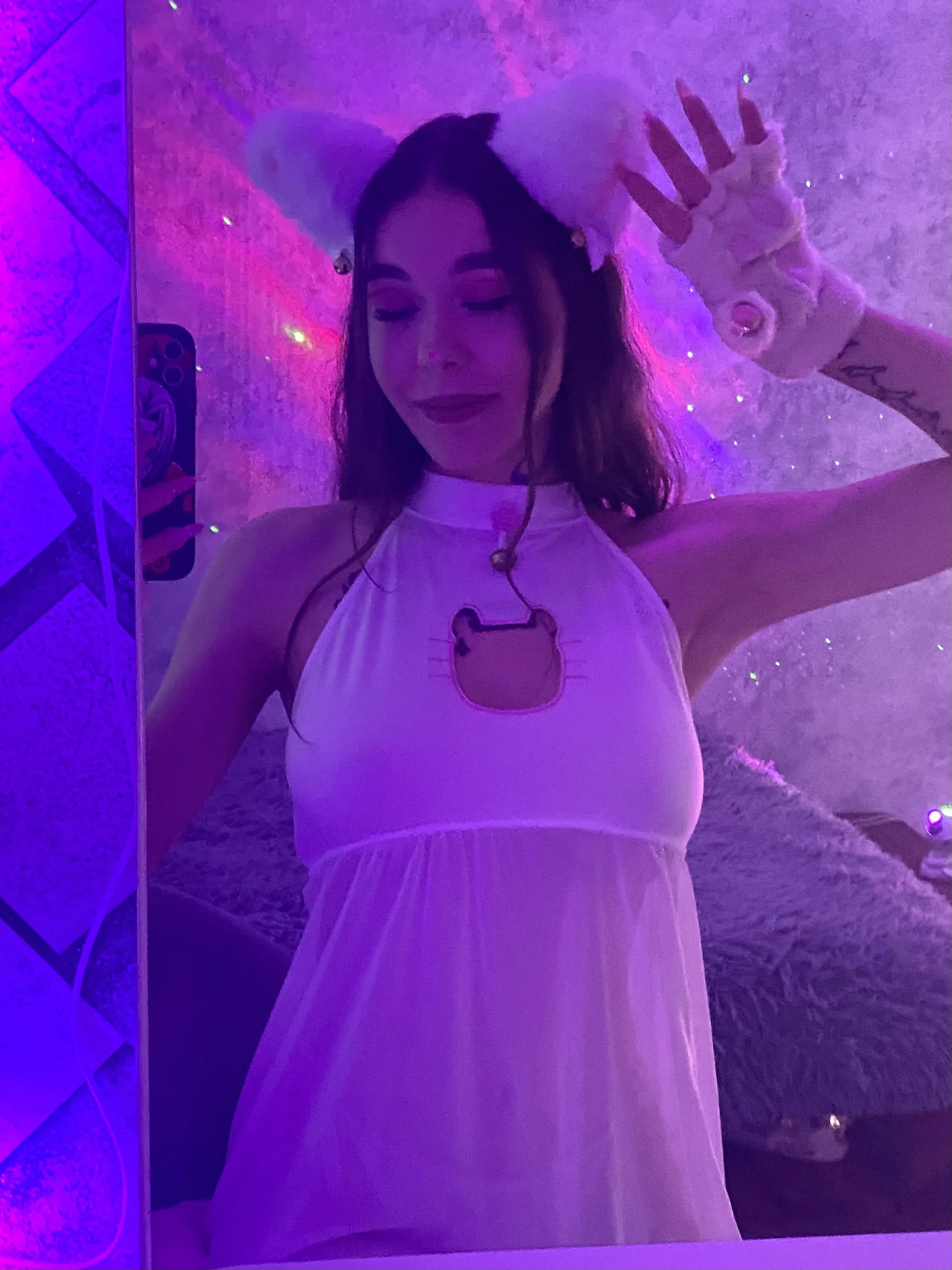 XXX Porn Photo of Nude naughty_dakota 45