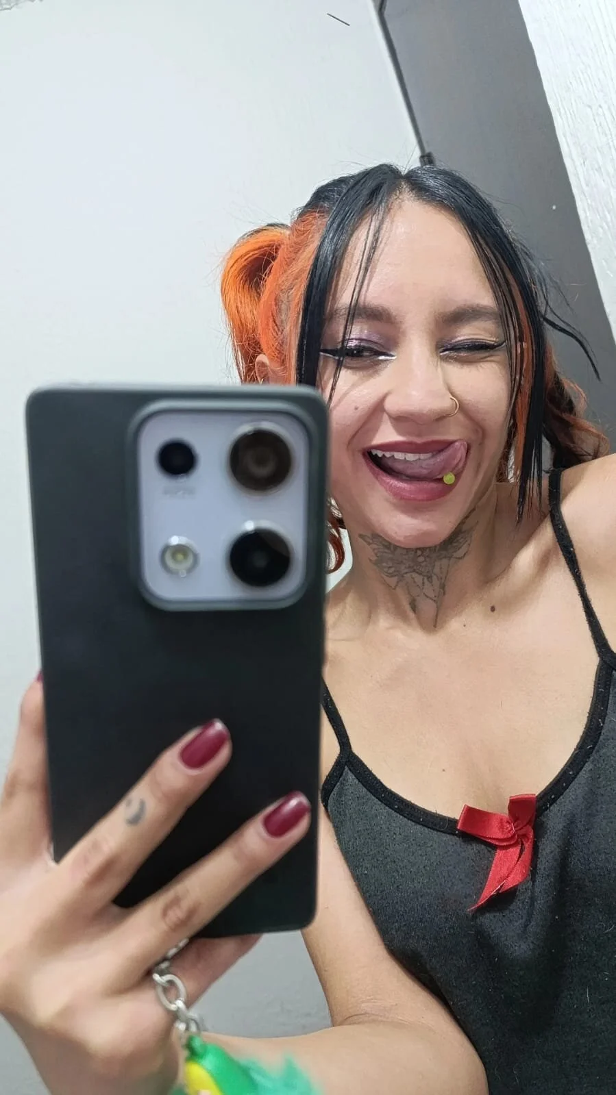 XXX Porn Photo of Nude Lia_tomson 5