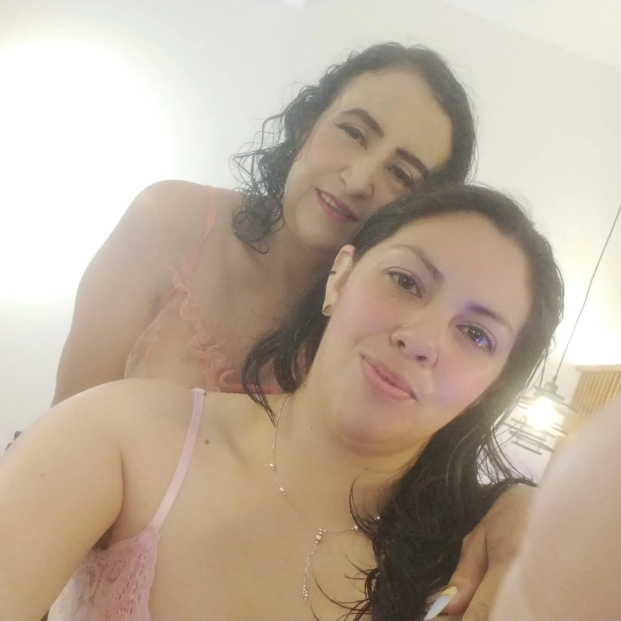 XXX Porn Photo of Nude AnnytayIris69 36