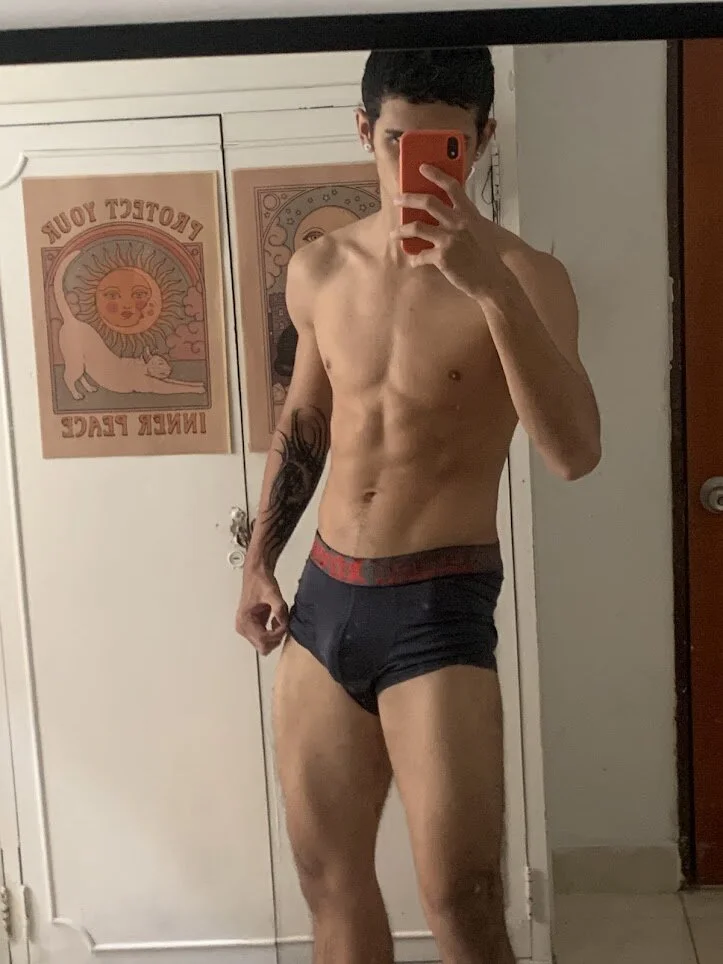 XXX Porn Photo of Nude _realwav 6