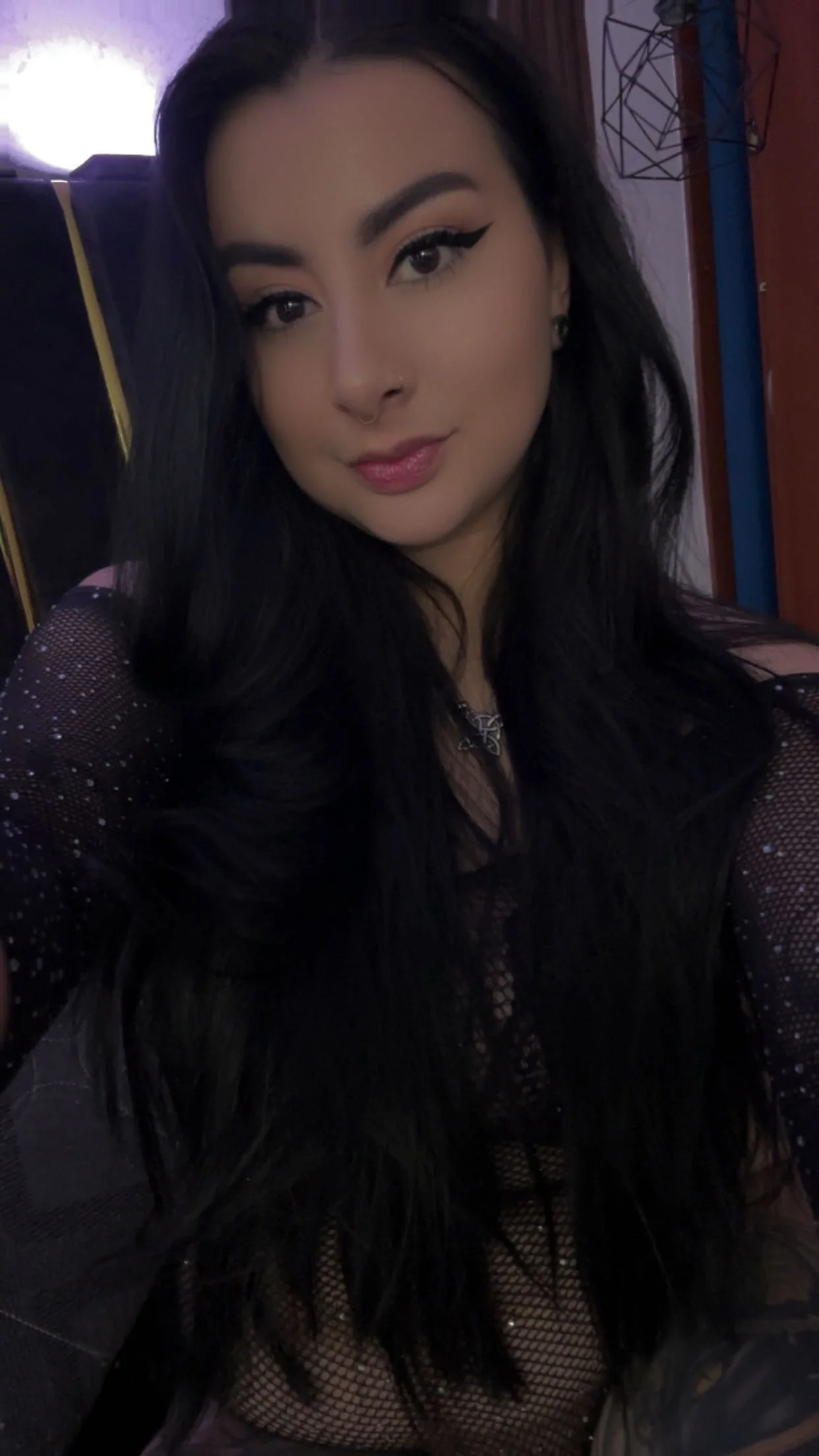 XXX Porn Photo of Nude Abril_Luv 18
