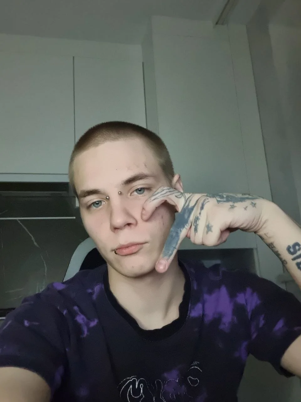 XXX Porn Photo of Nude yourlildemon 1