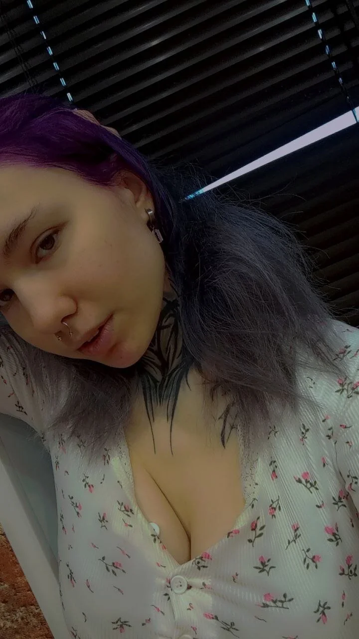 XXX Porn Photo of Nude RenVeyra 38